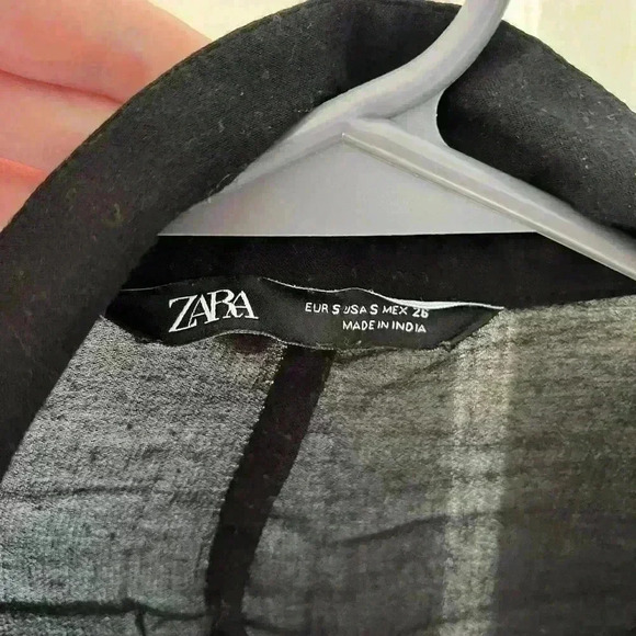 zara lightweight black flowy blouse with collar size‎ small - Picture 5 of 7